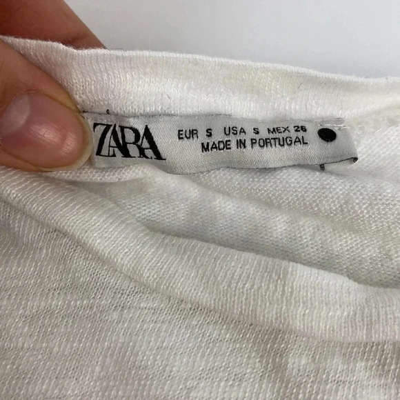 3/$15 Minimalist Casual Graphic light weight tie back white tee  short sleeve XS - Picture 6 of 10